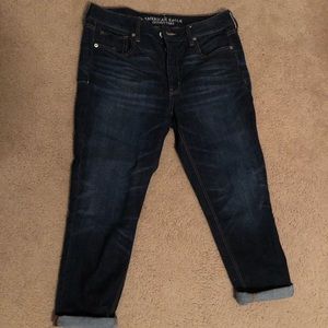 American Eagle tomgirl Jean